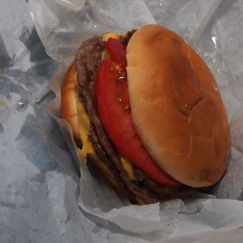Bills Drive-In - Double Cheeseburger. (keepsmilingphoto.com) - Hot Dogs Near Me - Evanston, Illinois