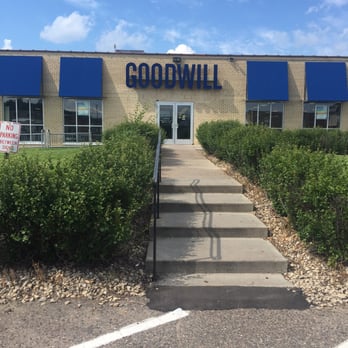 Goodwill - Hopkins - Entrance - Thrift Stores Near Me - Hopkins, Minnesota Goodwill - Hopkins - Entrance - Thrift Stores Near Me - Hopkins, Minnesota