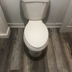 AJ's Pristine Clean