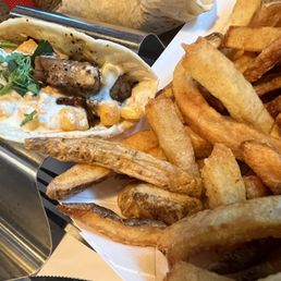 Street steak taco with side of fries Street steak taco with side of fries