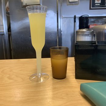 The Serving Spoon - Breakfast & Brunch Near Me - Inglewood, California
