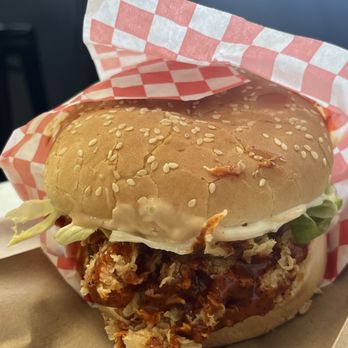 Cluck & Crisp - Chicken Shop Near Me - Montebello, California