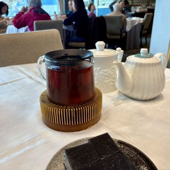 Lanxuan Restaurant 澜轩荟 - Classy table setting - Dim Sum Near Me - Richmond, British Columbia Lanxuan Restaurant 澜轩荟 - Classy table setting - Dim Sum Near Me - Richmond, British Columbia
