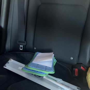 Clean & Light - Ordered some online that never arrived, I was able to get it with Mike. Super nice guy, totally recommend coming in and supporting local! - Home Cleaning Near Me - San Jose, California