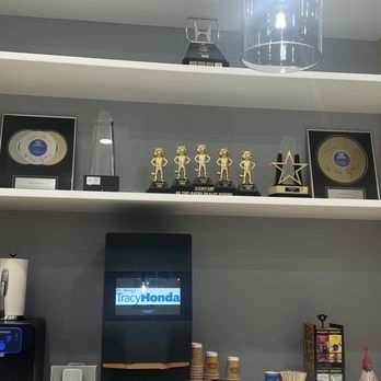 Tracy Honda - Car Dealers Near Me - Tracy, California
