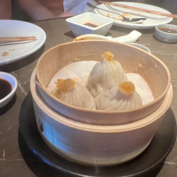 Hakkasan - Miami - Chicken and crab soup dumpling!! - Dim Sum Near Me - Miami Beach, Florida Hakkasan - Miami - Chicken and crab soup dumpling!! - Dim Sum Near Me - Miami Beach, Florida