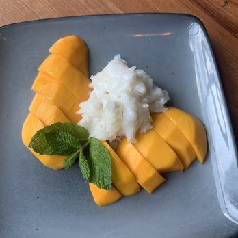 Pusadee's Garden - Mango sticky rice - Thai Near Me - Pittsburgh, Pennsylvania Pusadee's Garden - Mango sticky rice - Thai Near Me - Pittsburgh, Pennsylvania