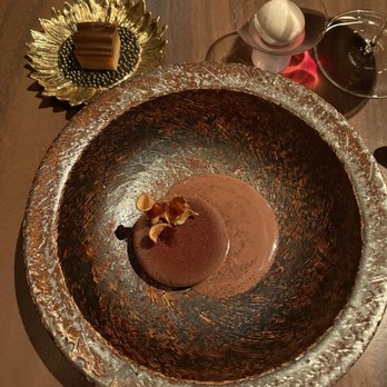 SingleThread Restaurant & Inn - Mochi with cacao - New American Near Me - Healdsburg, California SingleThread Restaurant & Inn - Mochi with cacao - New American Near Me - Healdsburg, California