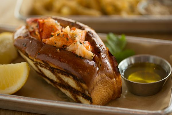 EMC Seafood & Raw Bar by null