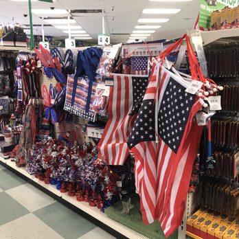Dollar Tree - Flag Day/Memorial Day/4th of July supplies - Discount Store Near Me - Las Vegas, Nevada