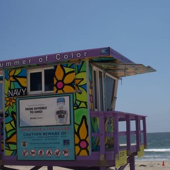Learn To Surf LA - Lifeguard shack - Surf Schools Near Me