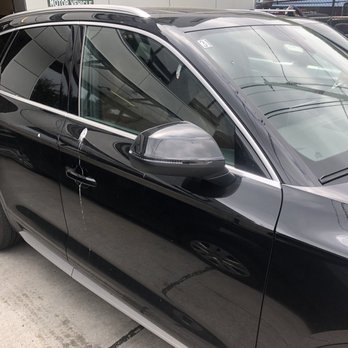 Audi New Rochelle - Loaner car bird poop - Car Dealers Near Me - New Rochelle, New York