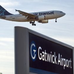 Ezy Cars Epsom Taxi Service - Gatwick from 30£