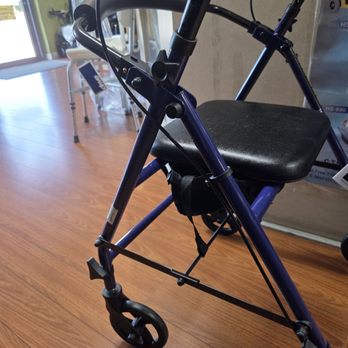 818 Medical Supply - Fancy blue walker with seat - Medical Supplies Near Me - Burbank, California 818 Medical Supply - Fancy blue walker with seat - Medical Supplies Near Me - Burbank, California