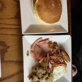 Mariner's Cove Restaurant - Pancakes with 2 Eggs, Sausage, Taylor ham - American Near Me - Brielle, New Jersey