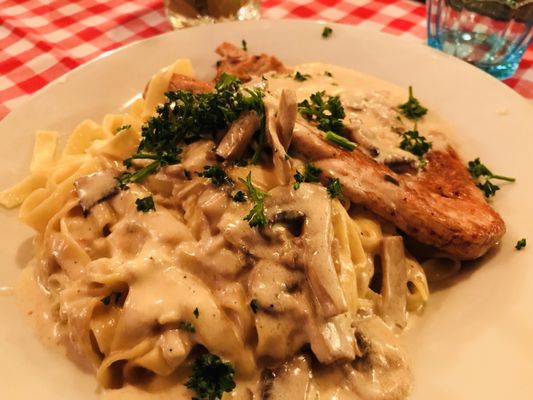 Restaurant Le Chat Noir by null