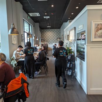 Rusty Pelican Cafe - Decor - Breakfast & Brunch Near Me - Woodinville, Washington Rusty Pelican Cafe - Decor - Breakfast & Brunch Near Me - Woodinville, Washington