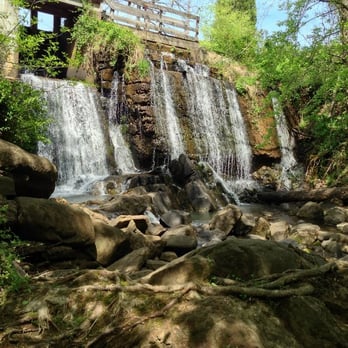 Governor Moorhead Park - Water fall that is part of Barnett Canal - Parks Near Me - Eden, North Carolina Governor Moorhead Park - Water fall that is part of Barnett Canal - Parks Near Me - Eden, North Carolina