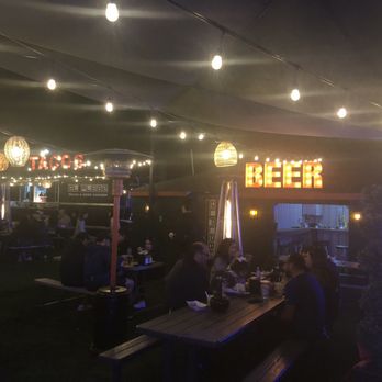 Tacos El Plebe - Outdoor seating - Tacos Near Me - McAllen, Texas