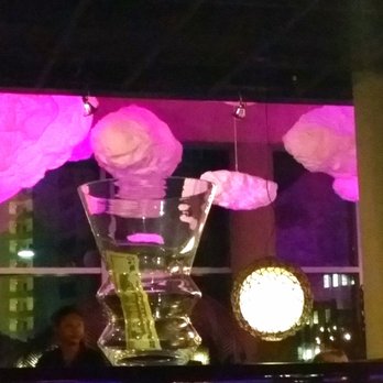 Stage Restaurant - I love the purple rock lamp decor - New American Near Me - Honolulu, Hawaii Stage Restaurant - I love the purple rock lamp decor - New American Near Me - Honolulu, Hawaii