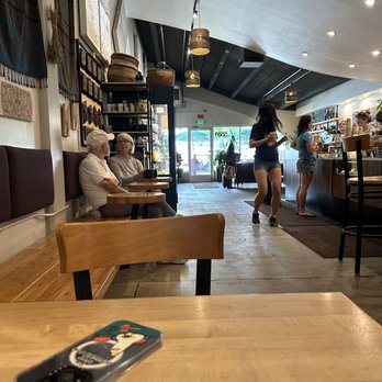 Beleza Coffee Bar - people sitting at tables - Coffee & Tea Near Me - Boulder, Colorado
