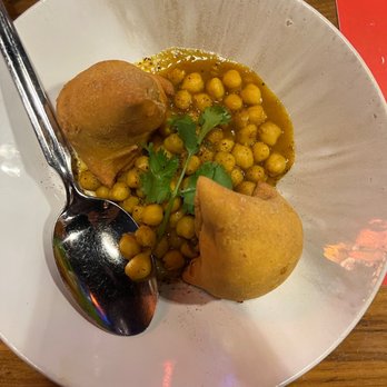 Dancing Yak - Samosa Tarkari - Himalayan/Nepalese Near Me - San Francisco, California