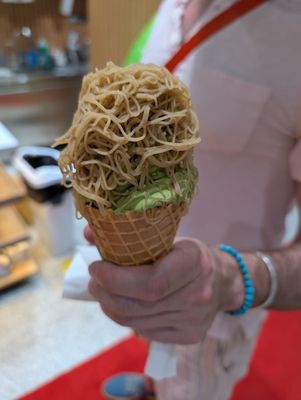 Hashi Market by null