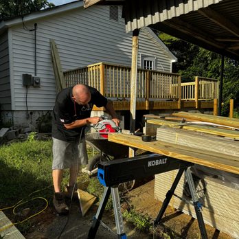 HR Blvd Construction - Deck installation - General Contractors Near Me - Charlotte, North Carolina