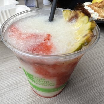 Down the Hatch Maui - Lava Flow - Seafood Near Me - Lahaina, Hawaii