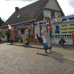 Reijenga / Durk - The only shop 'in the village'
