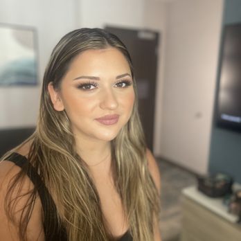 Missy Blue - Makeup Artists Near Me