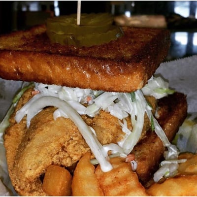 This Is It! Southern Kitchen & Bar-B-Q by null