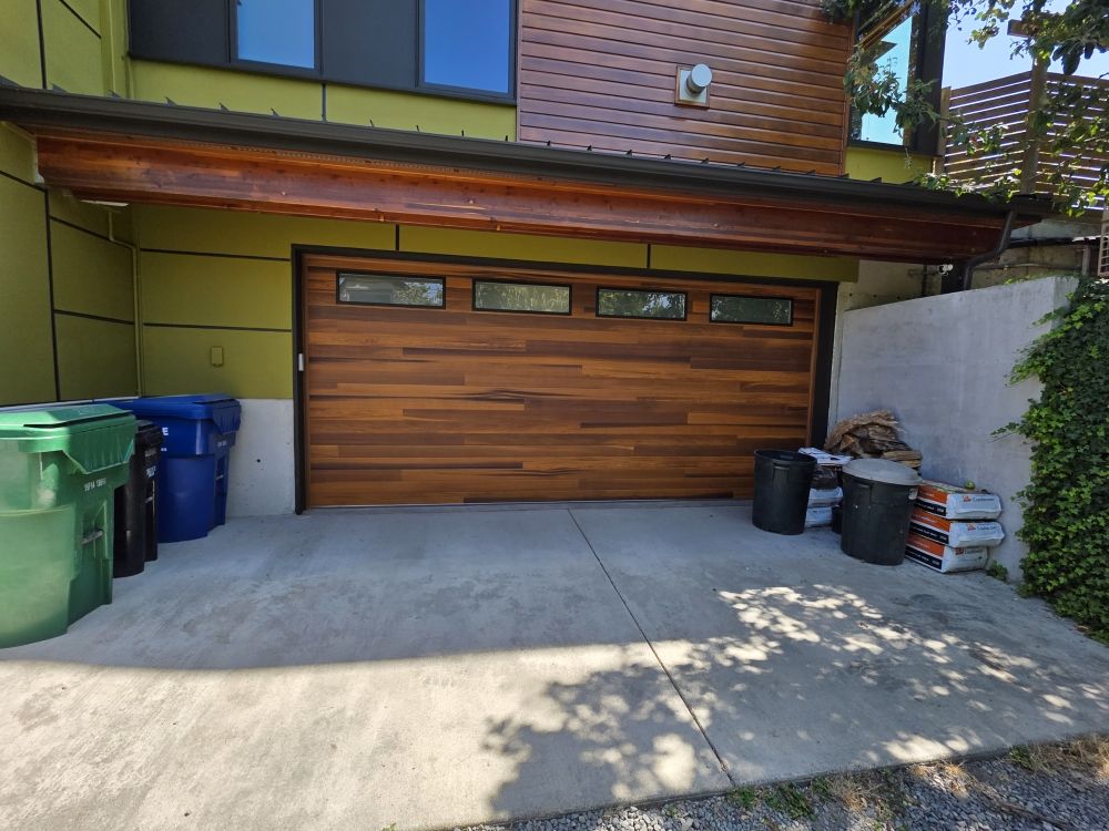 Dan's Garage Door Repair Services - Garage Door Contractor in Burien, WA