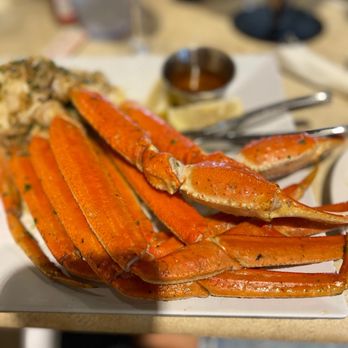 Nico's Pier 38 - Special was crab legs with side garlic buttah was so good! - Seafood Near Me - Honolulu, Hawaii Nico's Pier 38 - Special was crab legs with side garlic buttah was so good! - Seafood Near Me - Honolulu, Hawaii