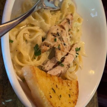 Dean's Place - Chicken fettuccine - Italian Near Me - Las Vegas, Nevada Dean's Place - Chicken fettuccine - Italian Near Me - Las Vegas, Nevada