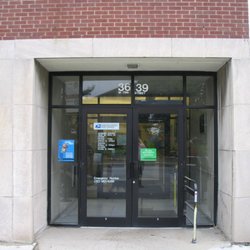Post Office Ashburn Station - Nice new entrance.