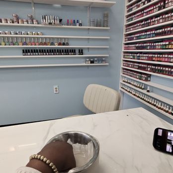 Savvy Nail Spa - Flies smh - Nail Salons Near Me - Detroit, Michigan Savvy Nail Spa - Flies smh - Nail Salons Near Me - Detroit, Michigan