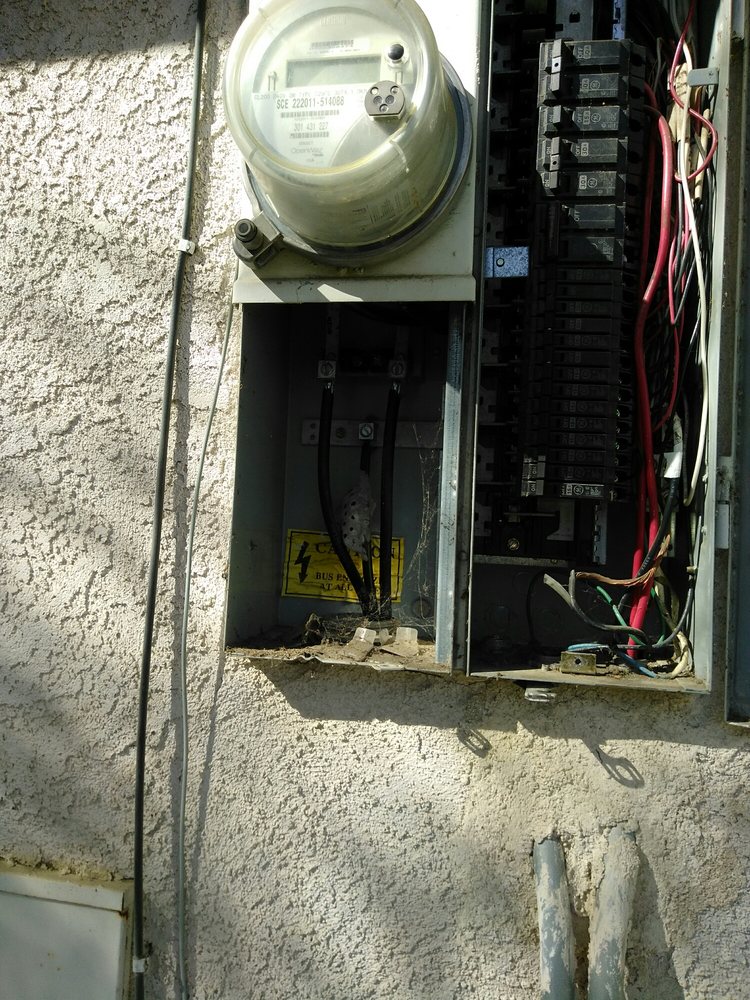 Slide of Joe's Electrical Services