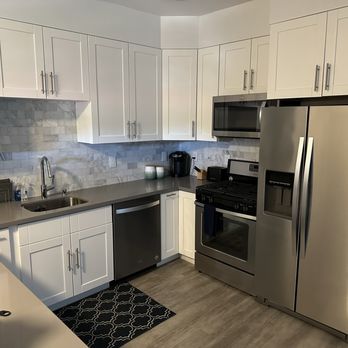 Sonoma Grove Suites - Kitchen - Vacation Rentals Near Me Sonoma Grove Suites - Kitchen - Vacation Rentals Near Me