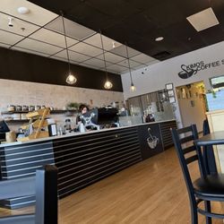 Skimos Coffee Shop