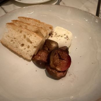 Nettuno - Birruta with figs - Italian Near Me - Long Beach, California Nettuno - Birruta with figs - Italian Near Me - Long Beach, California