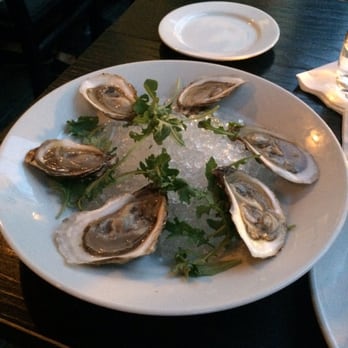 Sassafraz - Oysters!! - French Near Me - Toronto, Ontario Sassafraz - Oysters!! - French Near Me - Toronto, Ontario