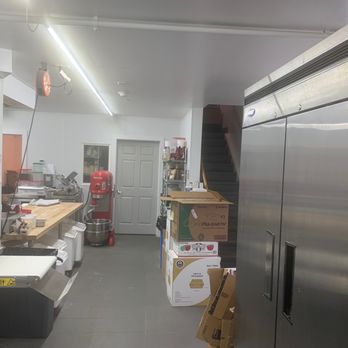 Kelly's Bakery - Bakeries Near Me - Poughkeepsie, New York