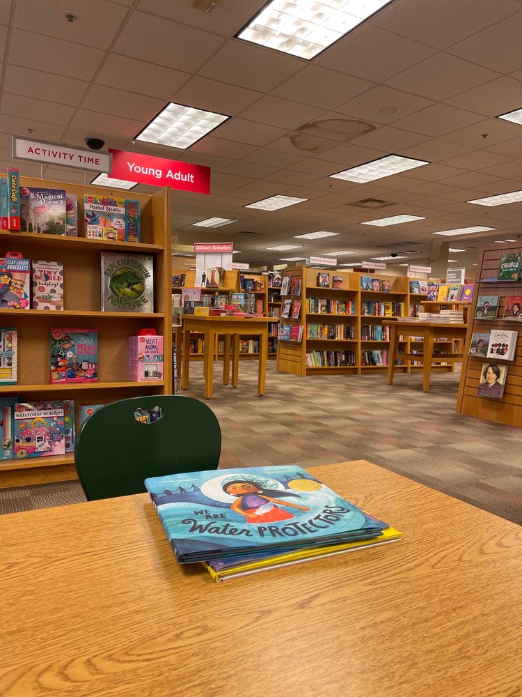 Bookstores FAIRFIELD UNIVERSITY BOOKSTORE 14 Reviews 1499 Post Rd