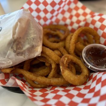 Herfy's Burger - You get a LOT of onion rings, and they are very good! - Burgers Near Me - Olympia, Washington