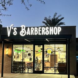 V's Barbershop Verrado
