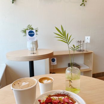 Emmett's Cafe - Chia Rose Parfait, Aussie Cap & Cortado - Cafes Near Me - Columbus, Ohio