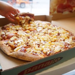 Panago Pizza - Tropical Hawaiian pizza
