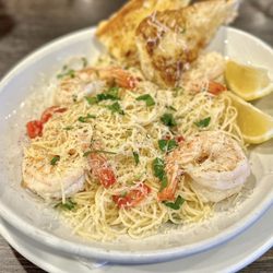 The Oaks Grille - Shrimp Capellini