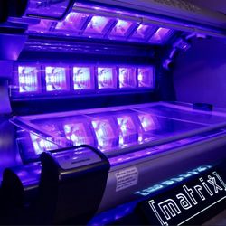 Chili Pepper's Tanning & Wellness - Level 5 Bed